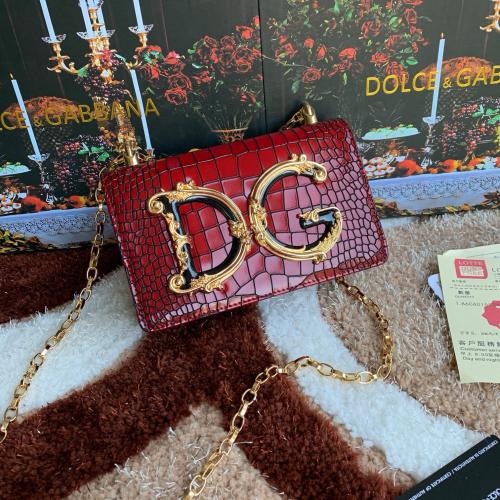 شنطة دولشي اند غابانا D&G