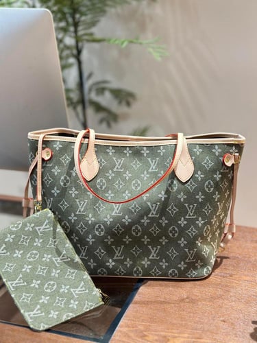 شنطة لويس فيتون ( بالوان متعدده )