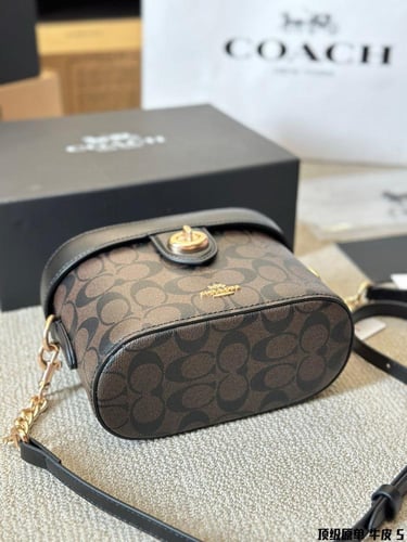 شنطة كوتش Kay