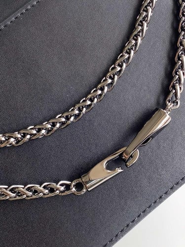 شنطة فالنتينو لوكو كريستال Valentino Loco 27cm