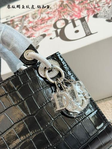 شنطة ليدي ديور Lady Dior