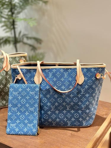 شنطة لويس فيتون ( بالوان متعدده )