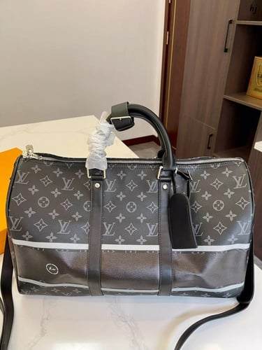 شنطة دفل 45cm لويس فيتون Keepall