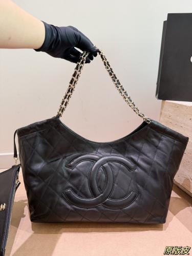 شنطة شانيل ريترو تشين توت | Retro Chain Tote