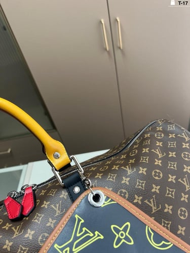 شنطة دفل 50cm لويس فيتون Keepall