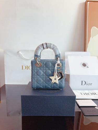 شنطة ديور Lady Dior ليدي ديور مقاس 17cm (متوفرة بع...