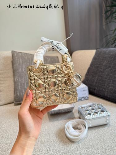 شنطة ديور ليدي ديور ميني | Mini Lady Dior (متوفرة بعدة الوان)