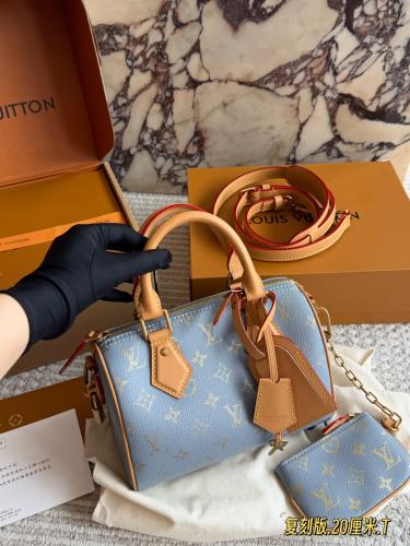 شنطة لويس فيتون سبيدي باندوليير 20 | Speedy Bandoulière 20