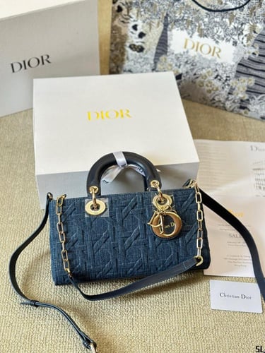 شنطة ليدي ديور 26cm Lady Dior