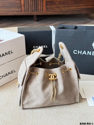 شنطة شانيل hobo مقاس 25cm