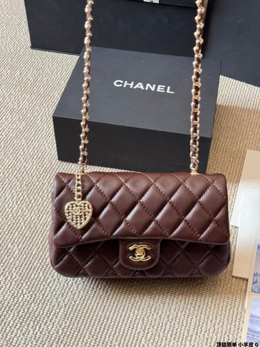 شنطة شانيل cf (متوفرة بلونين)