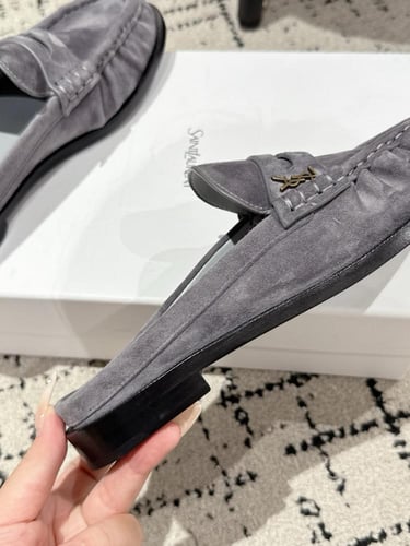 حذاء رسمي سان لوران