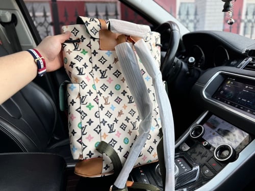 شنطة ظهر لويس فيتون Christopher