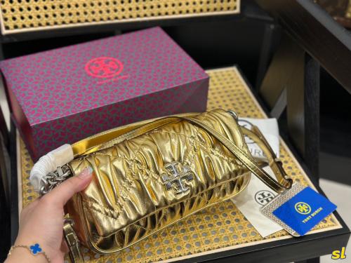 شنطة توري بورش كيرا