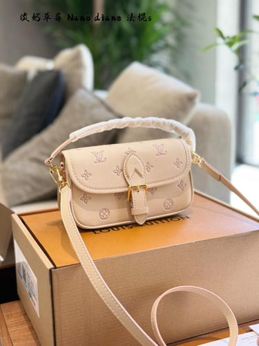 شنطة لويس فيتون Diane