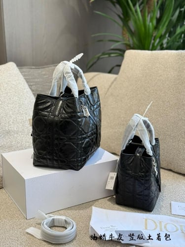 شنطة ديور Toujours (متوفرة بعدة احجام)