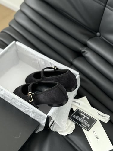 شوز فلات شانيل