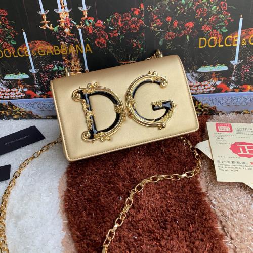 شنطة دولشي اند غابانا D&G