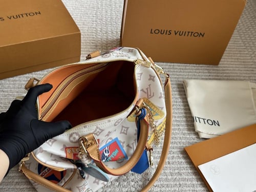 شنطة لويس فيتون سبيدي Speedy 30cm