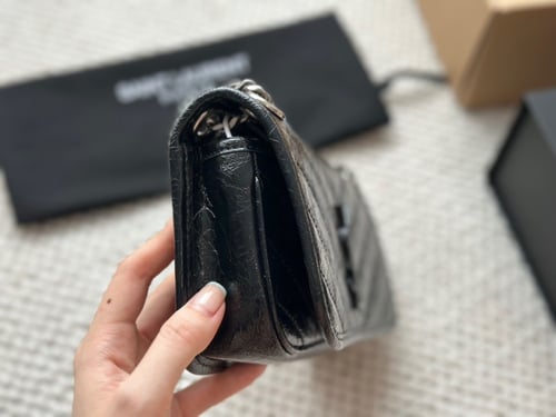 شنطة سان لوران نيكي ( بالوان متعددة )