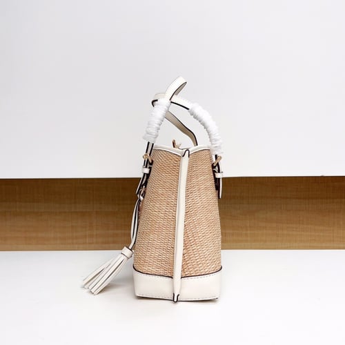 شنطة كوتش مولي بشكل خزفي