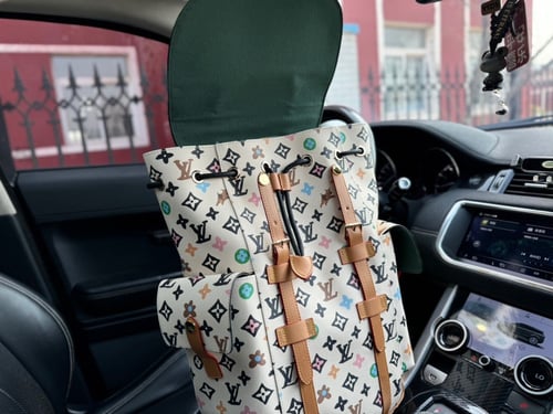 شنطة ظهر لويس فيتون Christopher