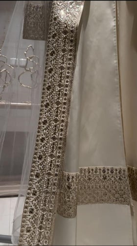 تصميم حصري قطع محدودة