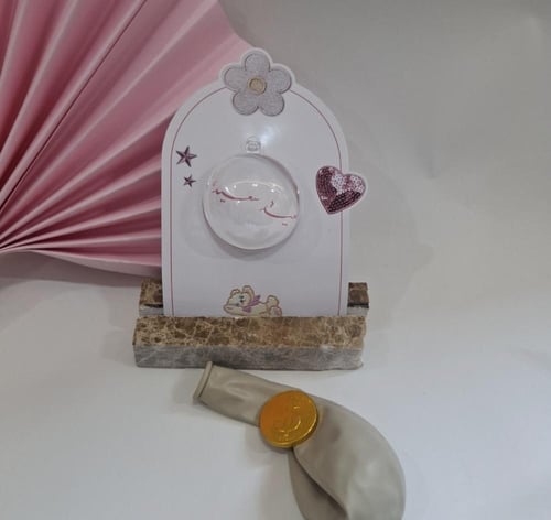 توزيعات كرت العيد مع بلورة