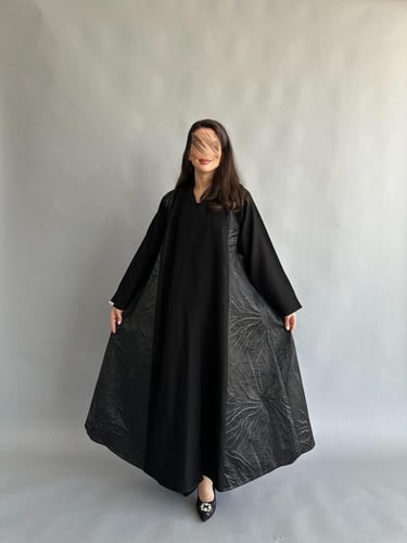 Néve abaya