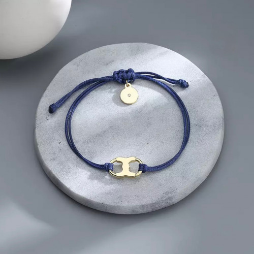 سوار باللون الازرق