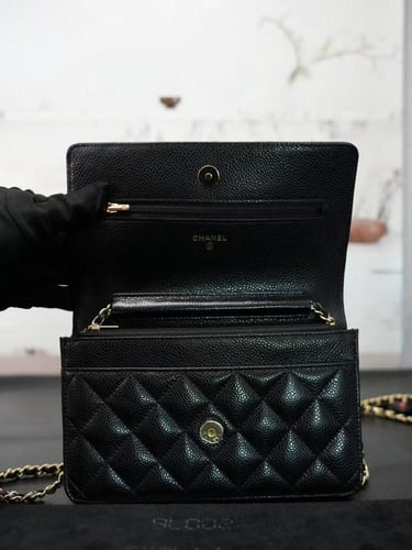 حقيبة شانيل كلاسيكي