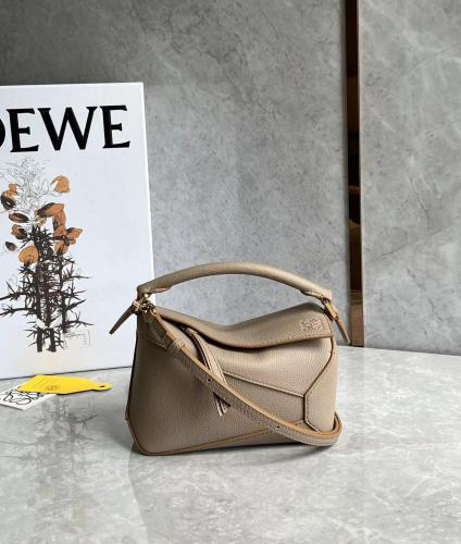 حقيبة Mini Puzzle من Loewe