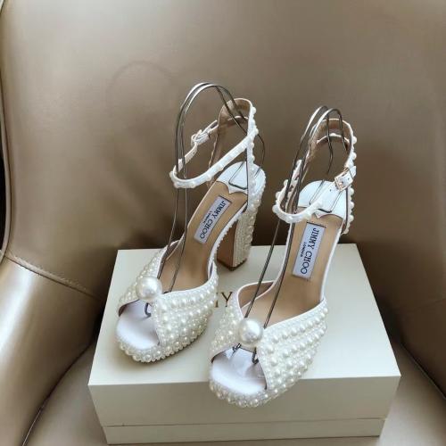 صندل ساكورا من Jimmy Choo