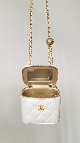 حقيبة شانيل ميني