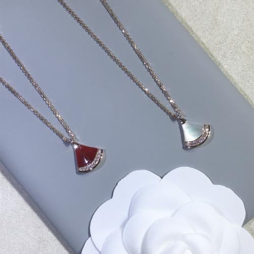 قلادة بولغري (Bulgari)