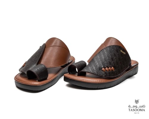 P3 حذاء شرقي من تاسومة 24009 / BROWN