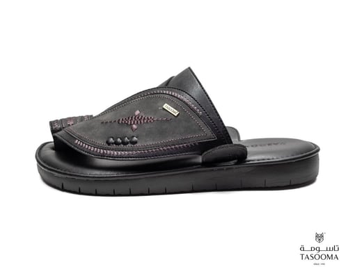 P3 حذاء شرقي مطرز من تاسومة 24012 / BLACK