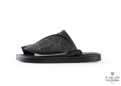 P3 حذاء شرقي من تاسومة 24013 / black