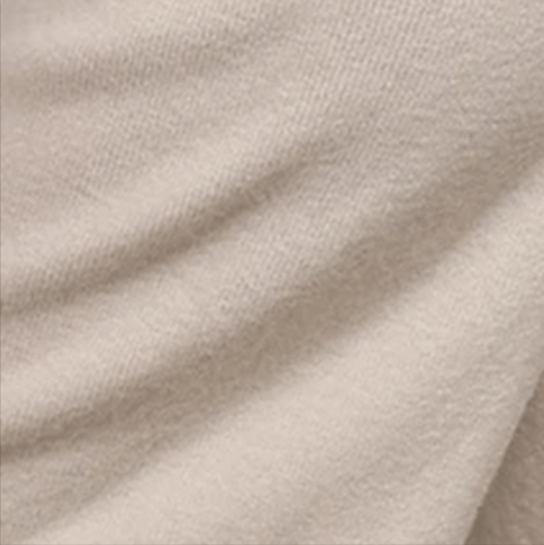 بيجامة نسائية صوف