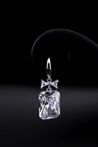 Silver hoop earring 925 karat - white diamond design