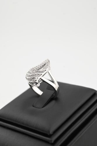 نصف طقم فضة عيار 925- تصميم الماس ابيض