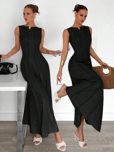 Siren Gaze new summer dress with a wavy design, sl...