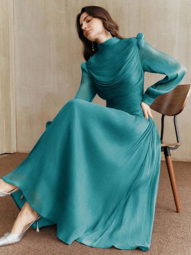Anewsta elegant dress for women with a folded coll...