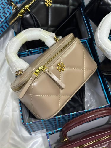 شنطة توري بورش