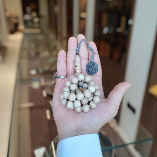 سبحة كهرمان إندونيسي طبيعي – نقش سحابي كريمي