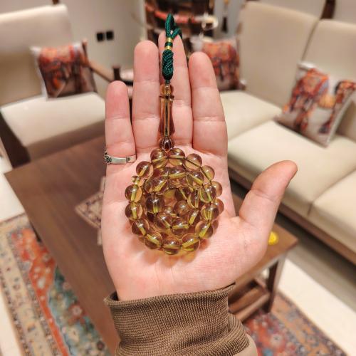 سبحة زعفران بلون زيتوني فاتح