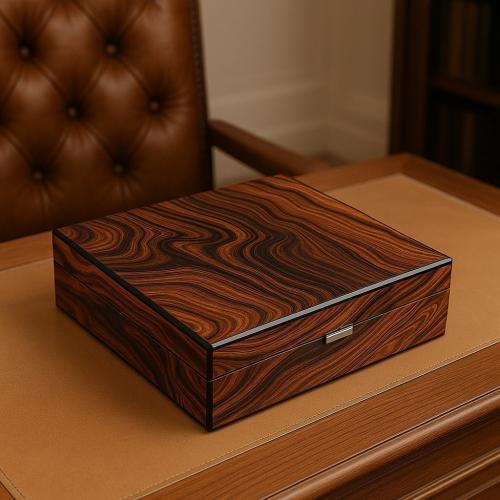 صندوق عود خشبي فاخر بنقشة وود غرين طبيعية