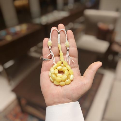 سبحة كهرمان طبيعي – مزيج ليموني حليبي بطابع فاخر