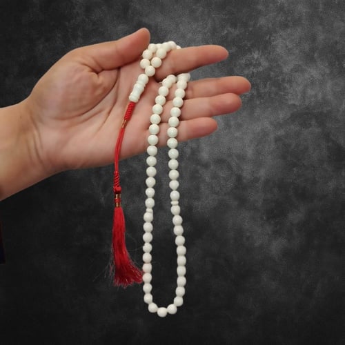 سبح تراب كهرمان بولندي – تدرجات فاخرة بلمعة طبيعية...