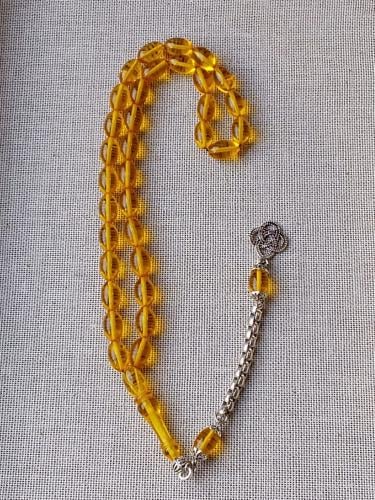 سبحة فاتوران أنيقة بلون أصفر شفاف